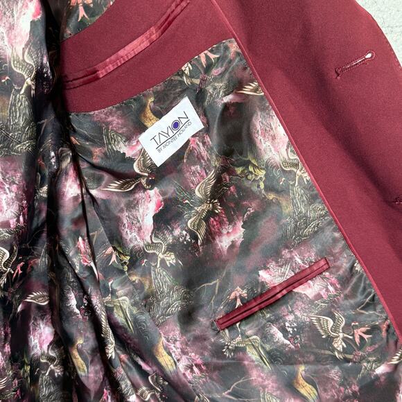 Tayion Collection Mens Classic-Fit Plaid Suit Jacket Red 42R $360 - Picture 8 of 10